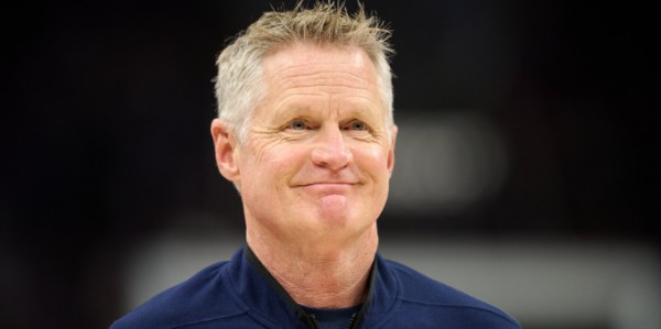 九游娱乐-续约两年！科尔继续担任勇士主帅 仍会是NBA现役最高薪主教练