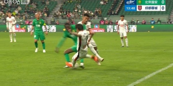 九游娱乐官方入口-博主：国安就韦世豪飞铲恩科洛洛仅得黄牌进行申诉