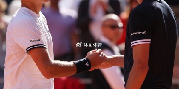 九游娱乐官方网站-3-1鏖战晋级！兹维列夫3-1黑马门希克 时隔两年重返法网决赛|法网男单|破发|男单决赛|发球|比分_新浪体育_新浪新闻