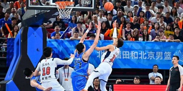 九游娱乐官方入口-广东男篮今日早报！胡明轩彻底打破质疑，杜峰说输球不遗憾，徐杰假期新决定，崔永熙造弃用
