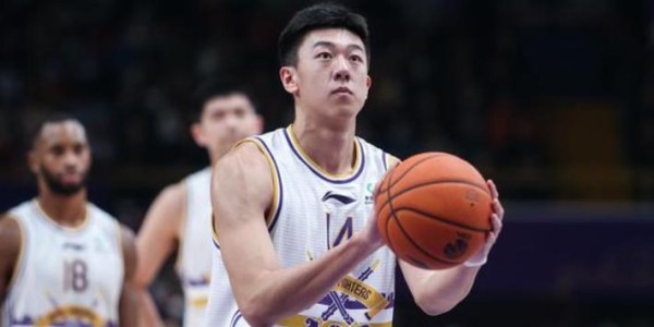 九游娱乐app下载-王少杰今年租借期满，北控想要2000万转会费，值得吗？