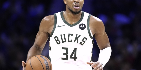 九游娱乐官方入口-就在今天！字母哥保持了11年的NBA纪录被打破了
