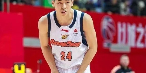 九游娱乐官方入口-广东男篮今日早报！胡明轩彻底打破质疑，杜峰说输球不遗憾，徐杰假期新决定，崔永熙造弃用